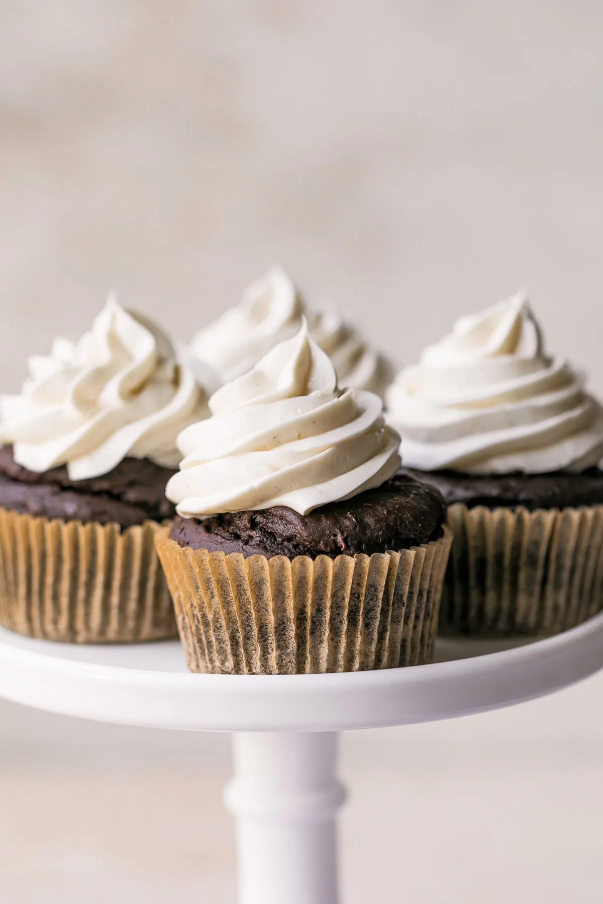 Easy Chocolate Cupcakes with Cake Mix & Pumpkin